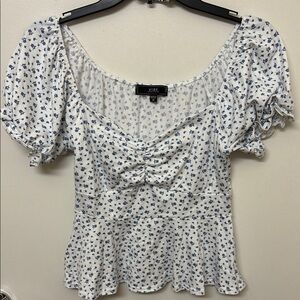 Vibe Black and White Puff Sleeve Peplum Blouse